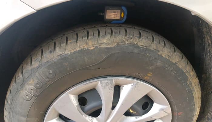2021 Maruti Swift VXI, Petrol, Manual, 28,962 km, tyre