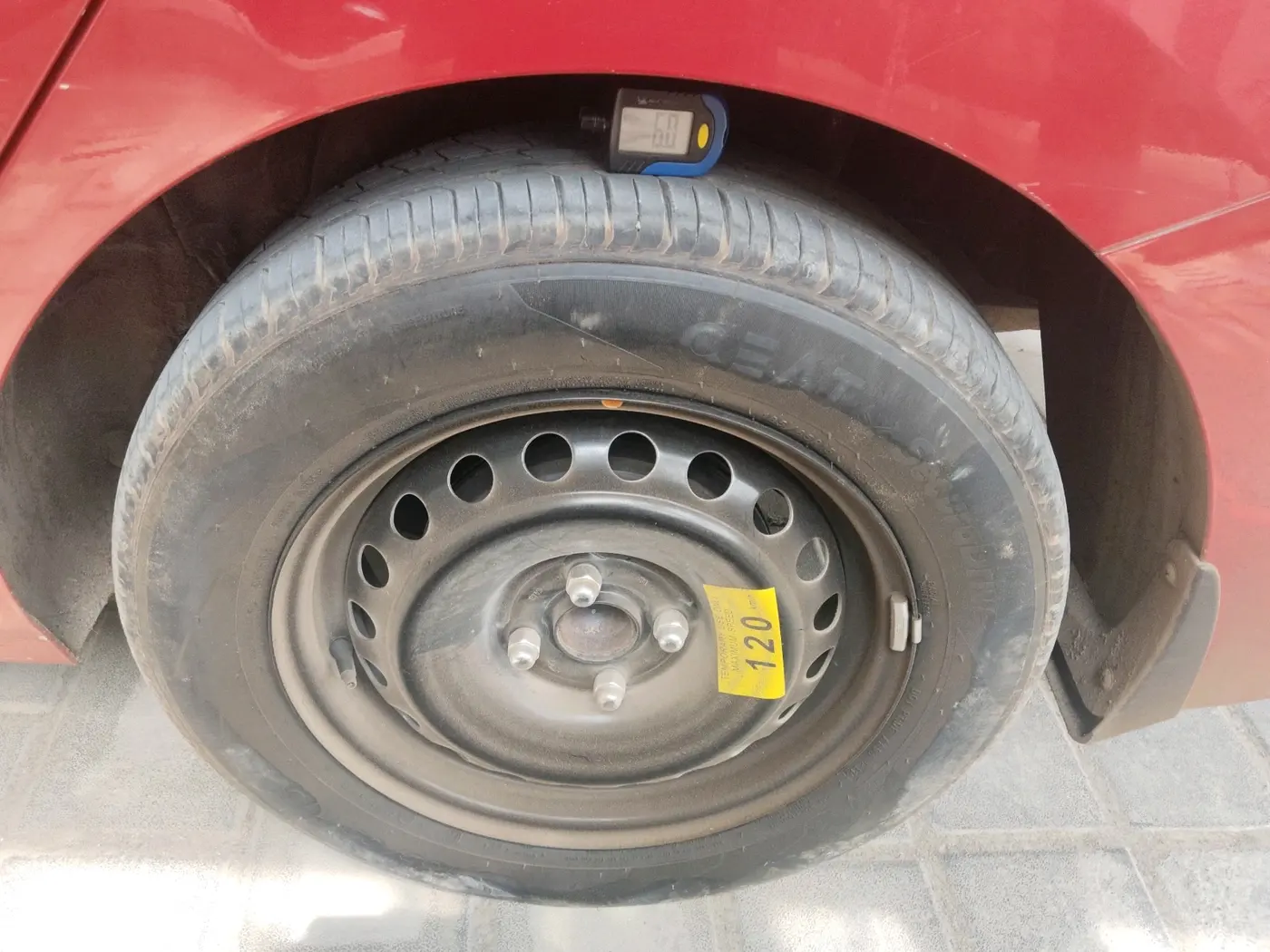 2019 Hyundai Verna 1.6 VTVT SX, Petrol, Manual, 28,084 km, tyre