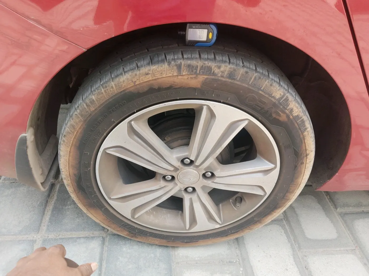 2019 Hyundai Verna 1.6 VTVT SX, Petrol, Manual, 28,084 km, tyre