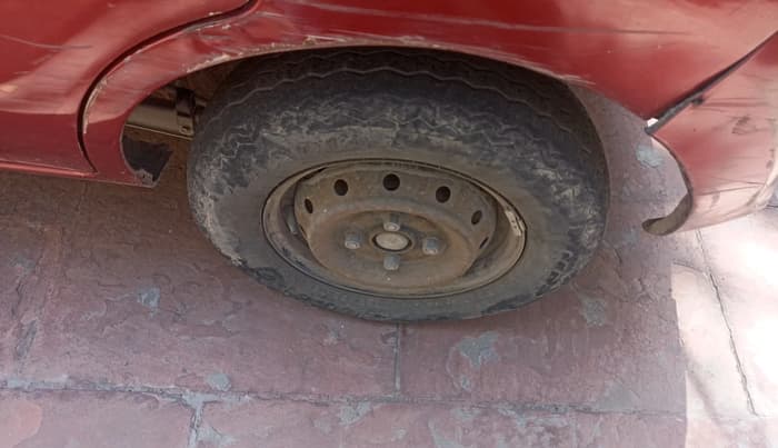 2013 Maruti Alto 800 LXI, Petrol, Manual, 68,096 km, tyre