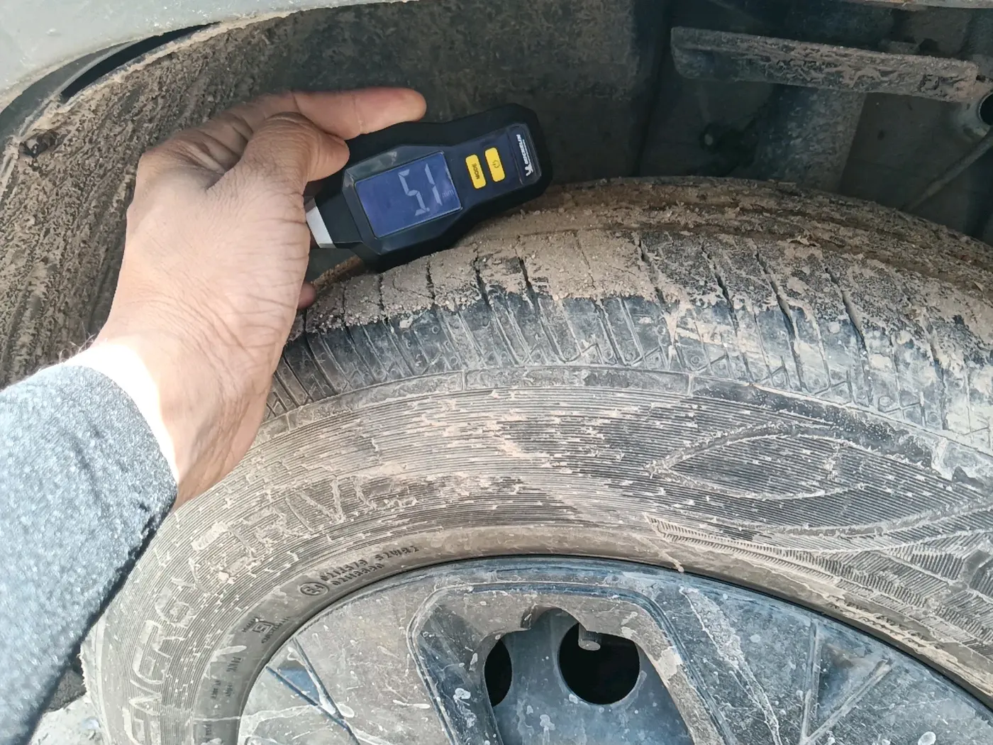 2023 Tata PUNCH PURE MT, CNG, Manual, 42,368 km, tyre