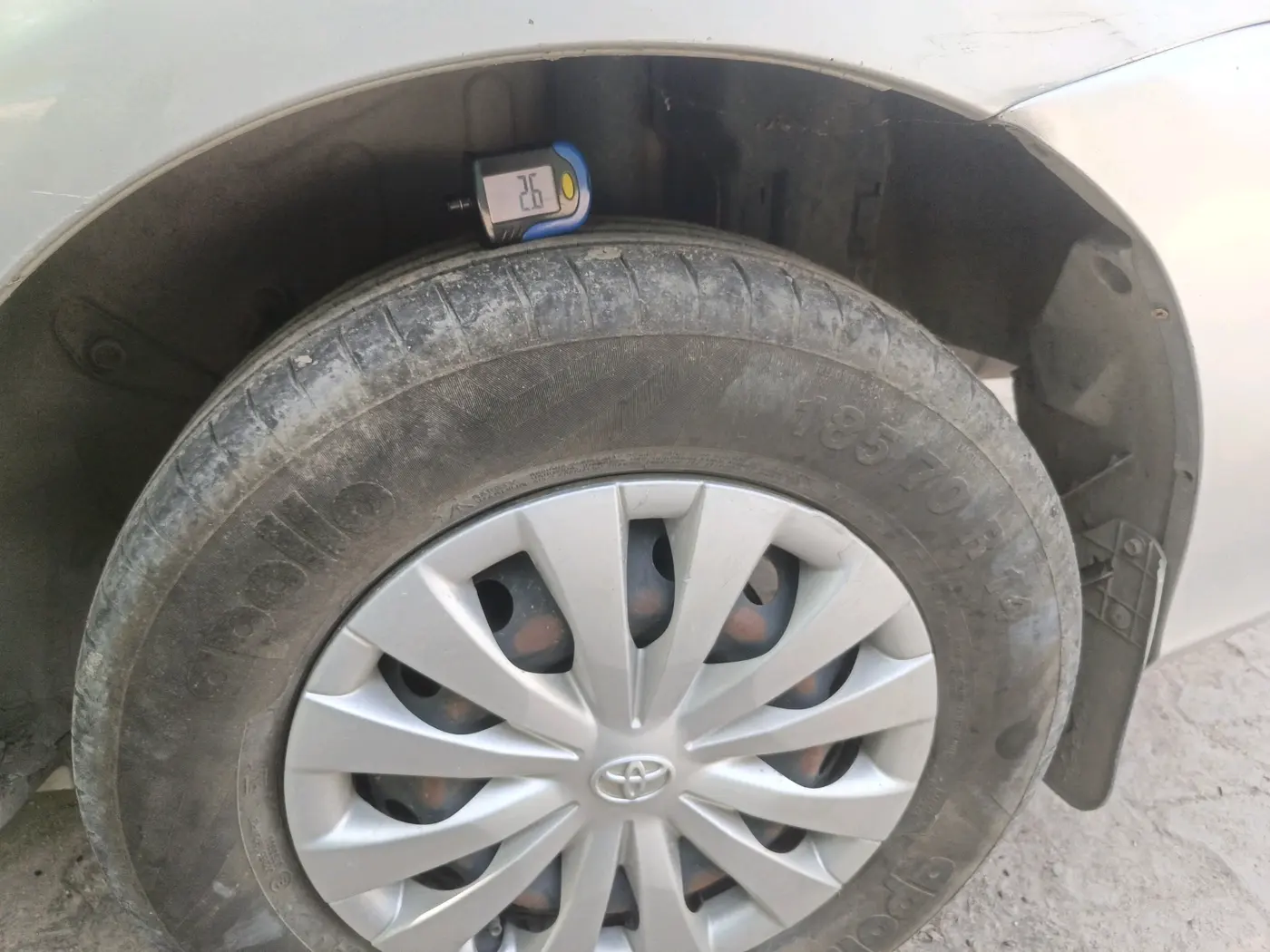 2017 Toyota Etios GD, Diesel, Manual, 1,68,576 km, tyre