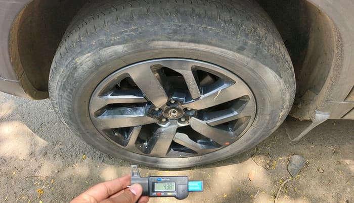 2021 Tata Safari XZ PLUS GOLD, Diesel, Manual, 62,744 km, tyre