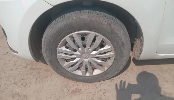 2018 Maruti Dzire VDI, Diesel, Manual, 55,440 km, tyre