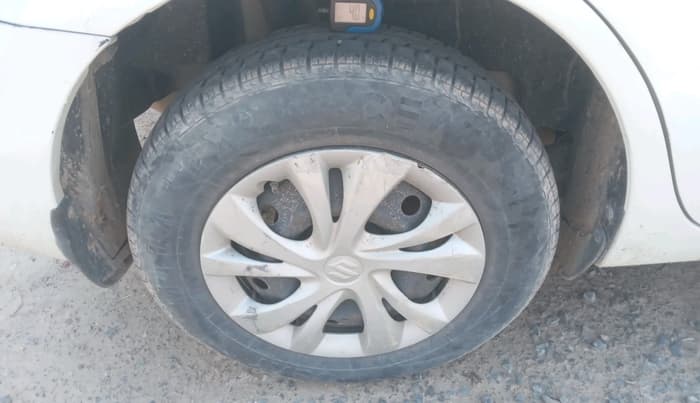 2018 Maruti Dzire VDI, Diesel, Manual, 55,440 km, tyre