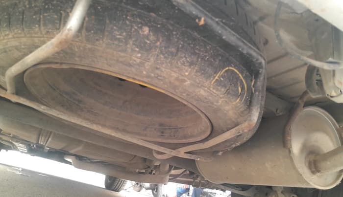 2015 Maruti Ertiga VDI, Diesel, Manual, 85,465 km, tyre