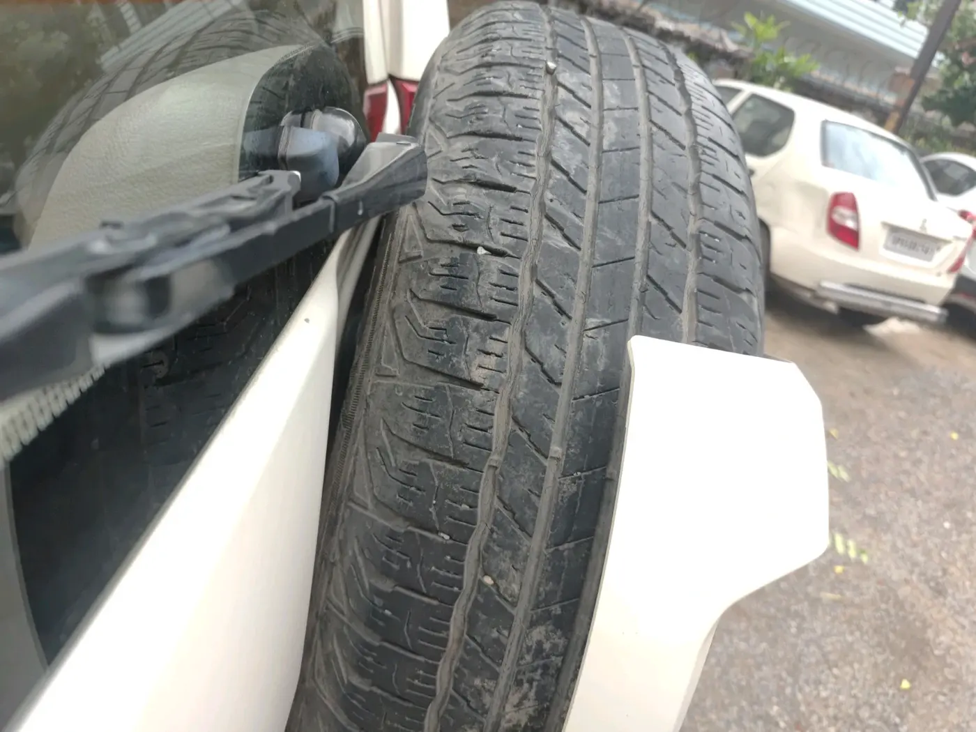 2022 Mahindra BOLERO NEO N 8, Diesel, Manual, 59,720 km, tyre