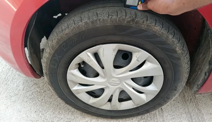 2008 Maruti Swift VDI, Diesel, Manual, 1,42,231 km, tyre
