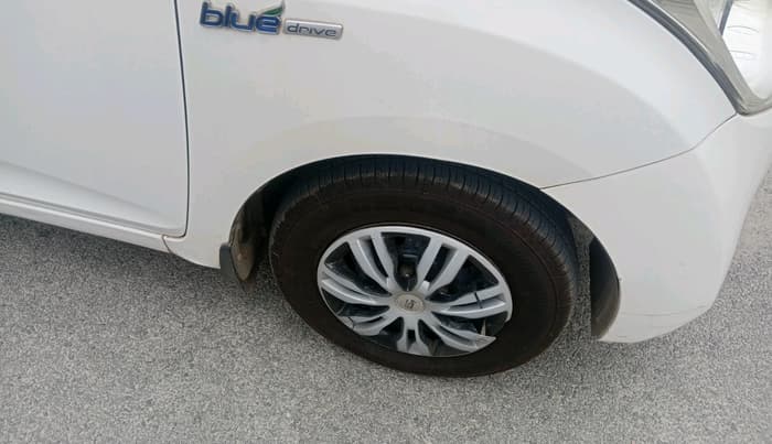 2012 Hyundai Eon D-LITE + LPG, Petrol, Manual, 42,793 km, tyre
