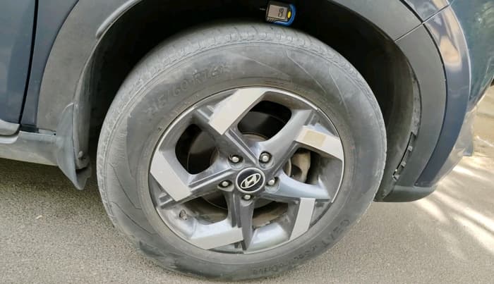 2020 Hyundai VENUE SX 1.0 TURBO IMT, Petrol, Manual, 66,462 km, tyre