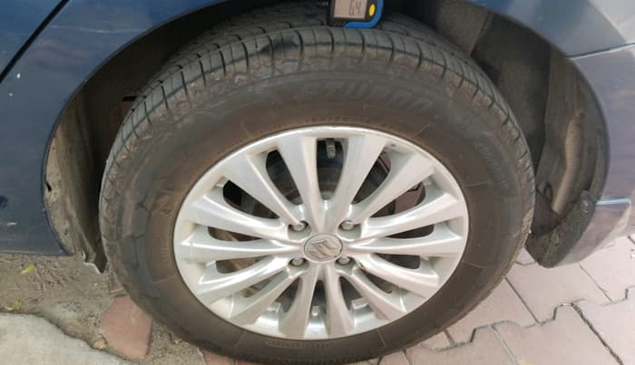 2019 Maruti Ciaz DELTA AT 1.5 SHVS PETROL, Petrol, Automatic, 93,970 km, tyre