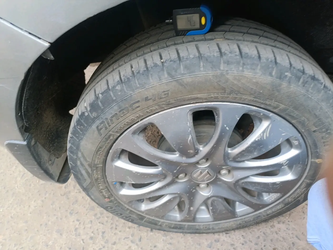 2018 Maruti Baleno ALPHA PETROL 1.2, CNG, Manual, 1,32,444 km, tyre
