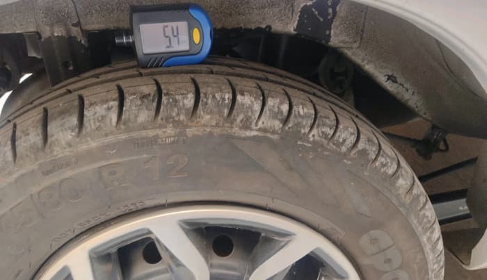 2012 Maruti Alto LXI, Petrol, Manual, 91,614 km, tyre