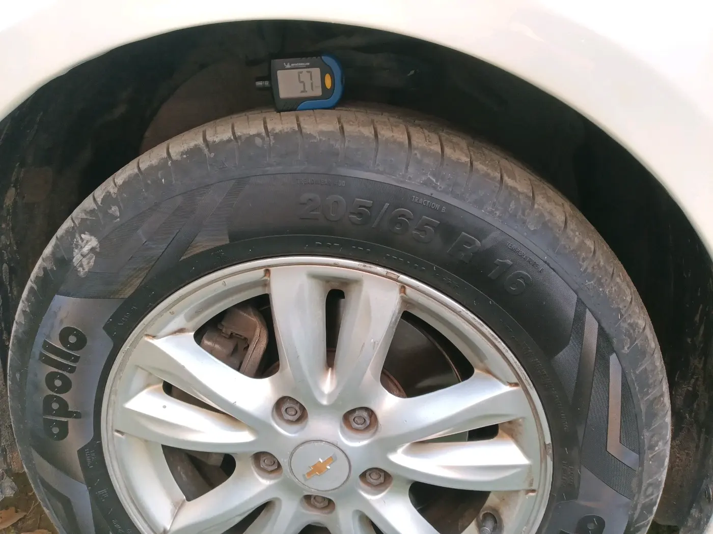 2016 Chevrolet Cruze LTZ AT, Diesel, Automatic, 70,364 km, tyre