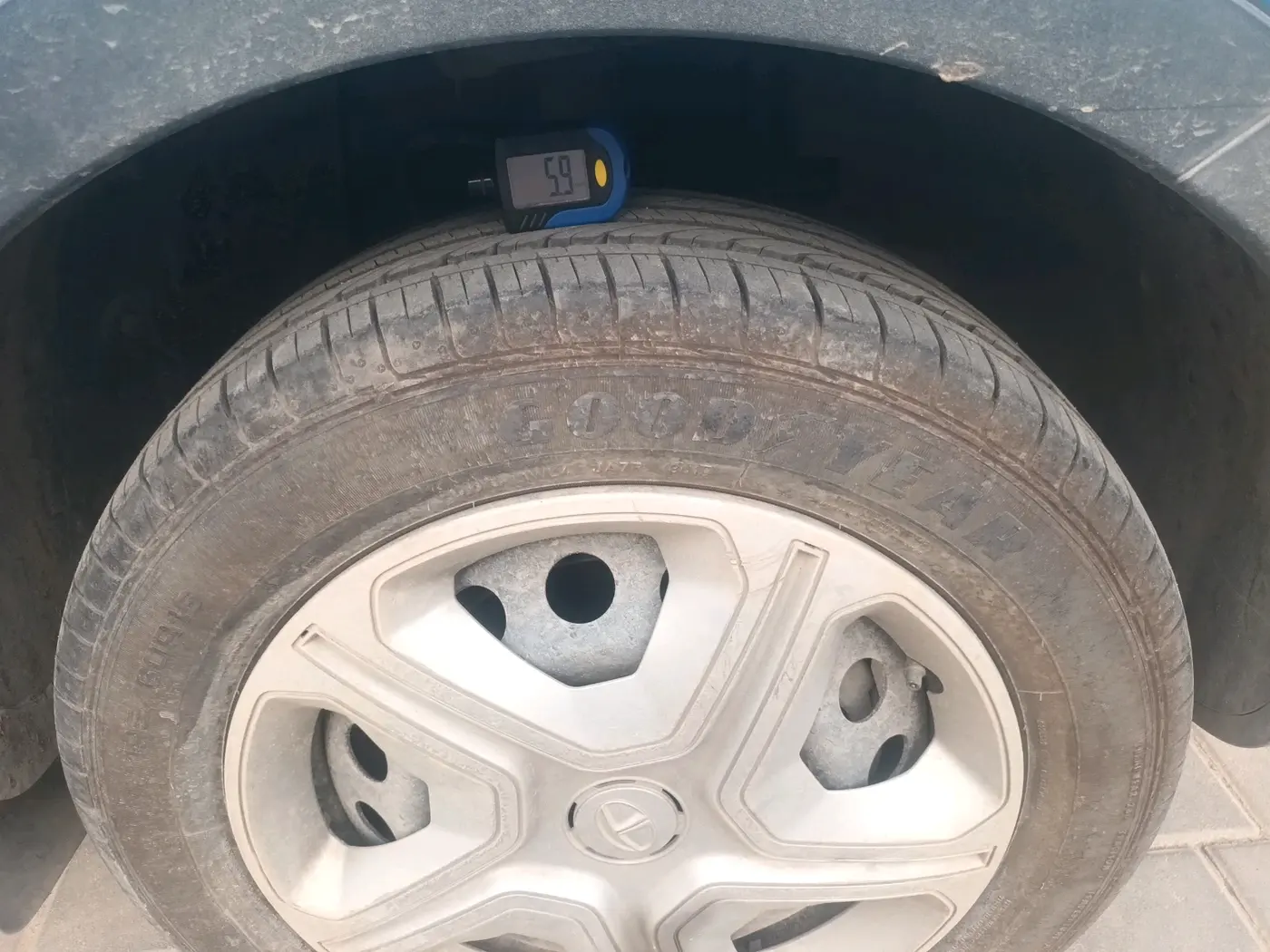 2019 Tata NEXON XM PETROL, Petrol, Manual, 30,950 km, tyre