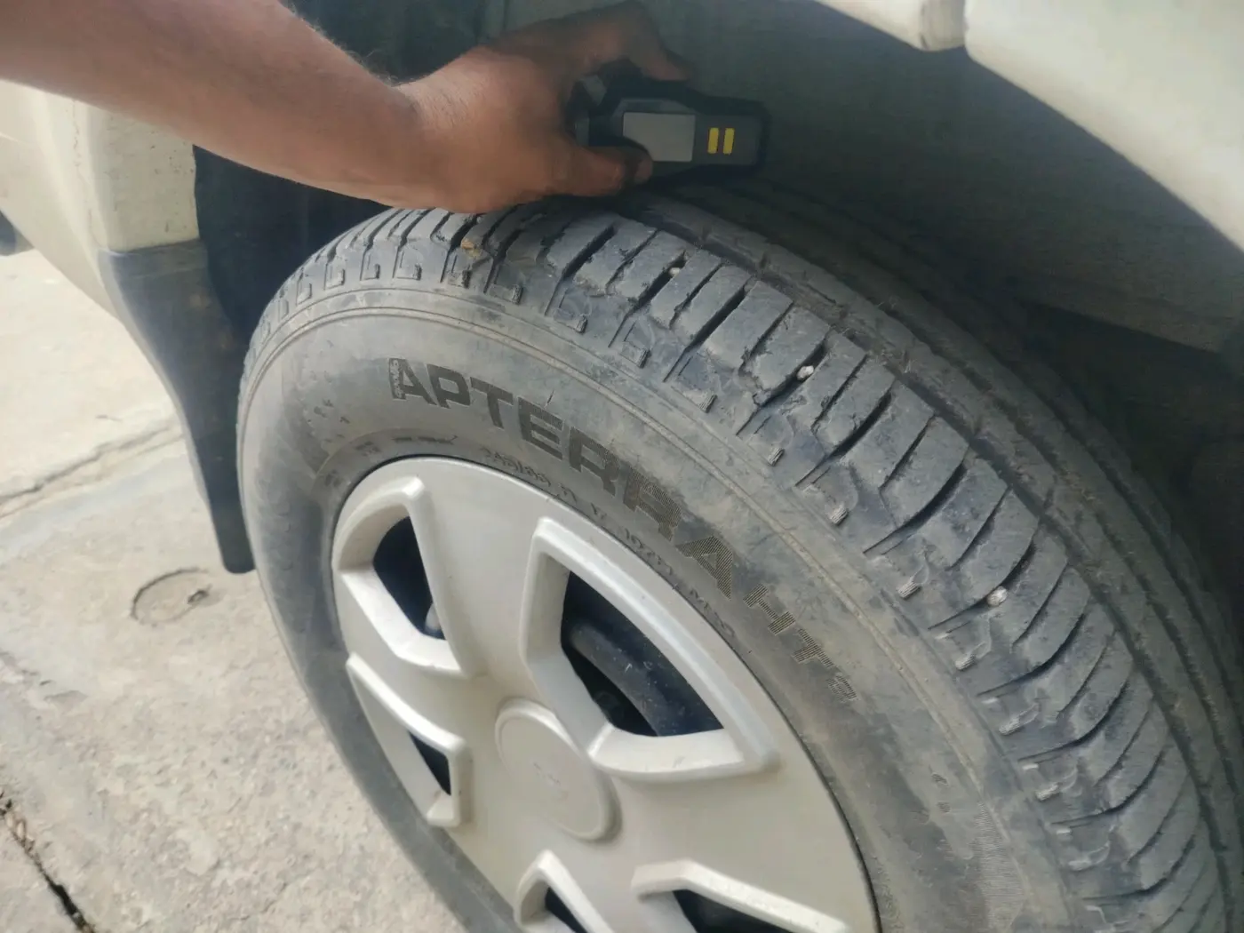 2021 Mahindra Scorpio S9, Diesel, Manual, 1,54,419 km, tyre