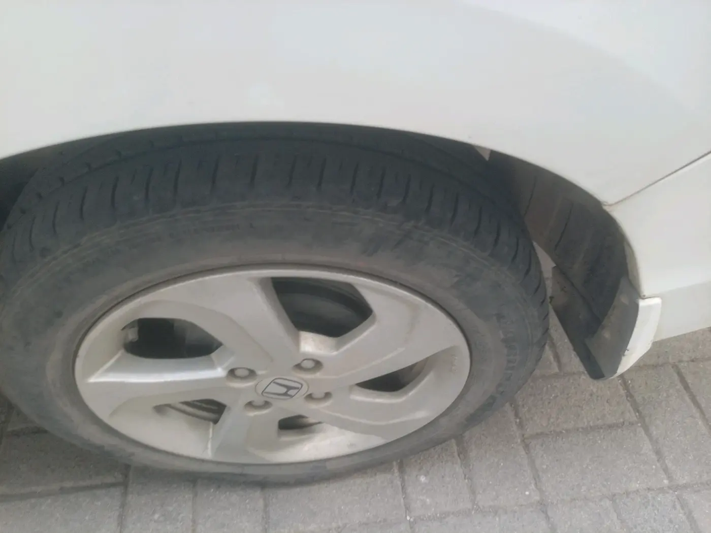 2016 Honda City 1.5L I-VTEC V MT, Petrol, Manual, 51,502 km, tyre