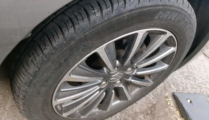 2021 Maruti Ciaz ALPHA  AT 1.5 SHVS PETROL, Petrol, Automatic, 29,481 km, tyre