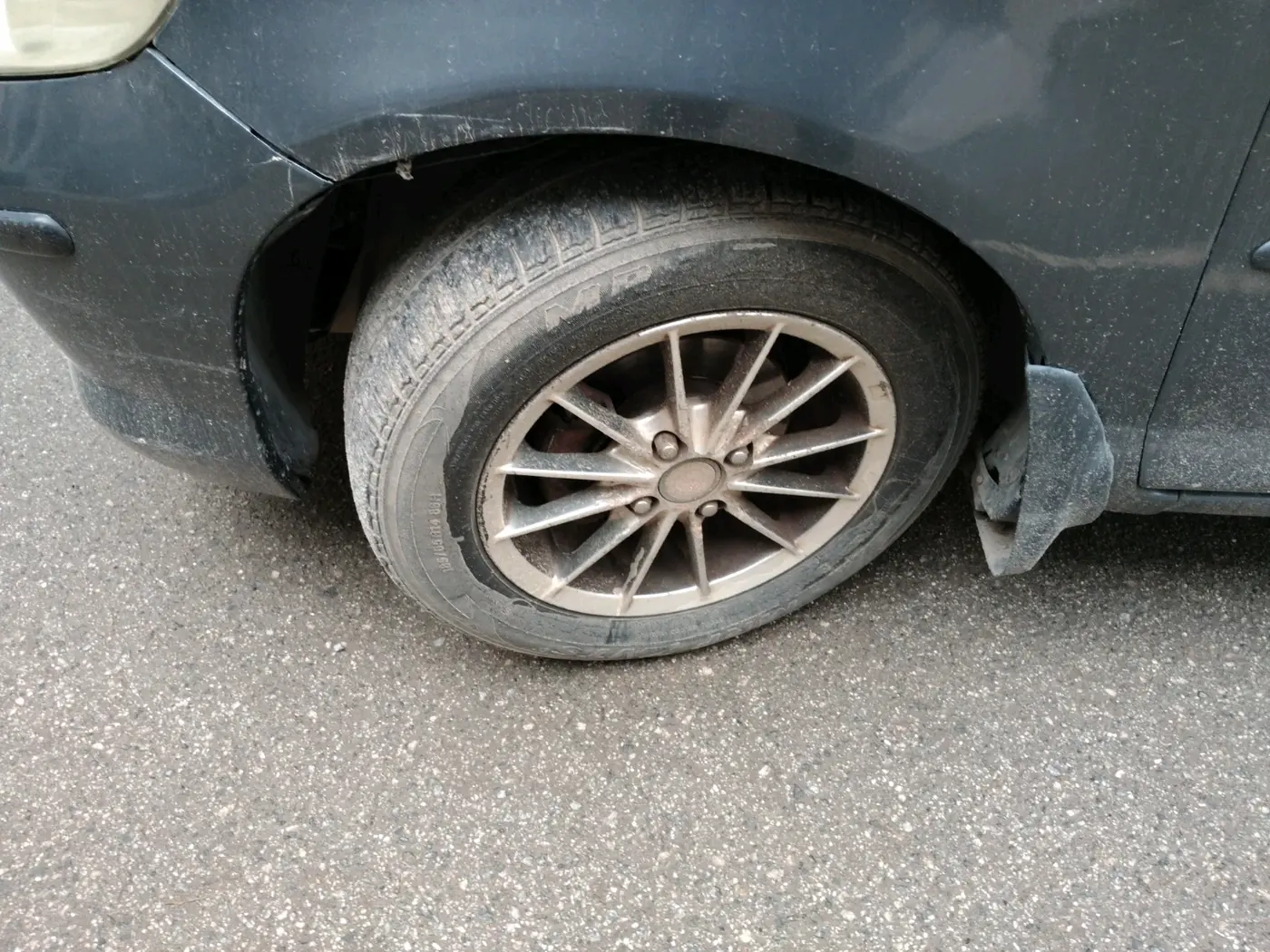 2005 Honda City ZX GXI, Petrol, Manual, 1,53,921 km, tyre