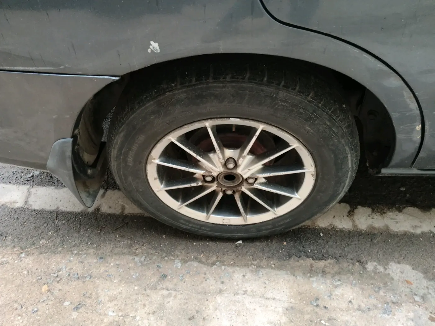 2005 Honda City ZX GXI, Petrol, Manual, 1,53,921 km, tyre