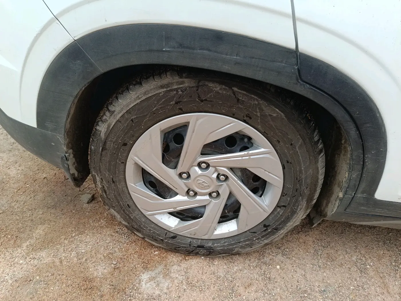 2022 Hyundai Creta EX 1.5 DIESEL, Diesel, Manual, 1,69,683 km, tyre