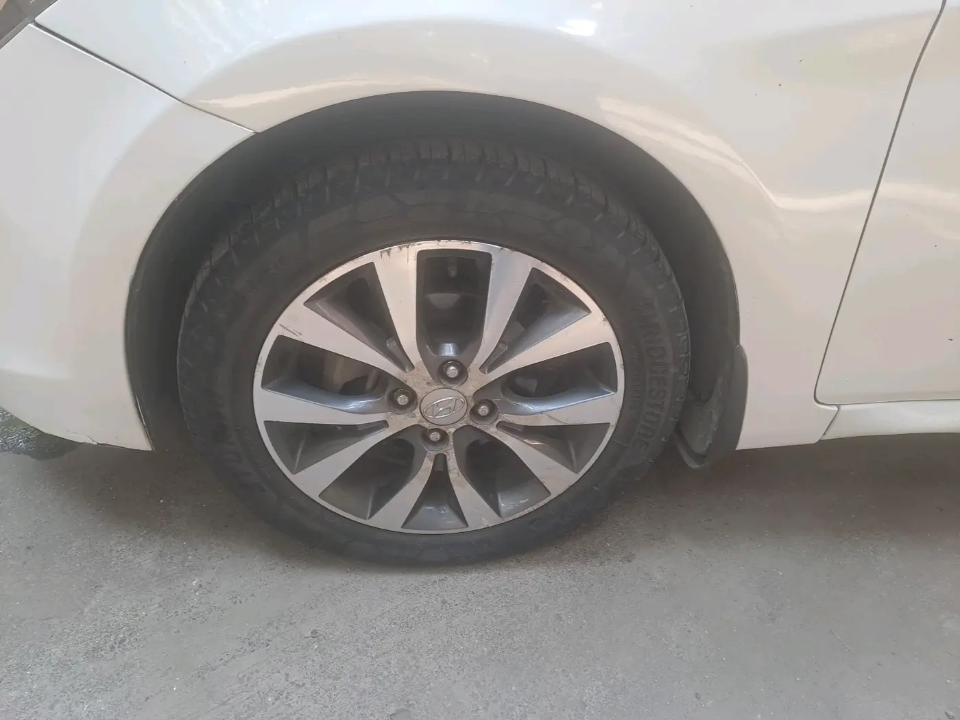 2017 Hyundai Verna 1.6 VTVT SX, Petrol, Manual, 73,729 km, tyre