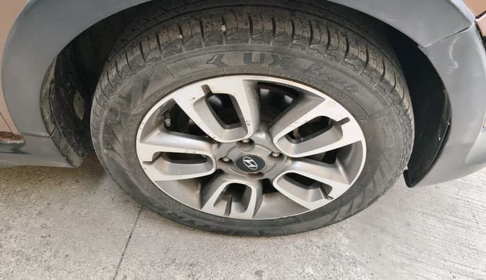 2015 Hyundai i20 Active 1.2 S, Petrol, Manual, 82,372 km, tyre