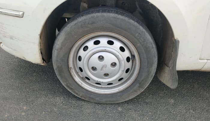 2013 Tata Indica Vista LS TDI, Diesel, Manual, 85,970 km, tyre