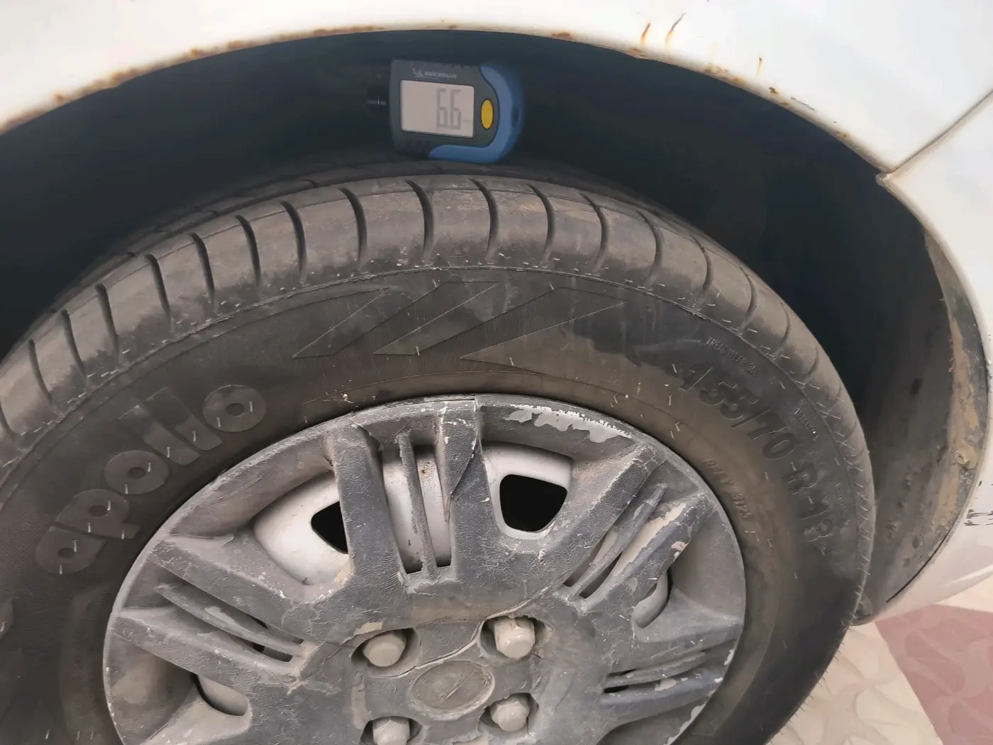 2011 Hyundai Santro Xing GL PLUS, CNG, Manual, 98,327 km, tyre