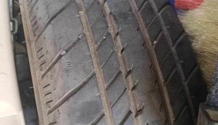 2019 Maruti Celerio VXI CNG, CNG, Manual, 80,484 km, tyre