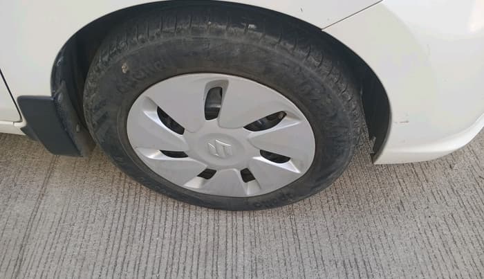 2019 Maruti Celerio VXI CNG, CNG, Manual, 80,484 km, tyre