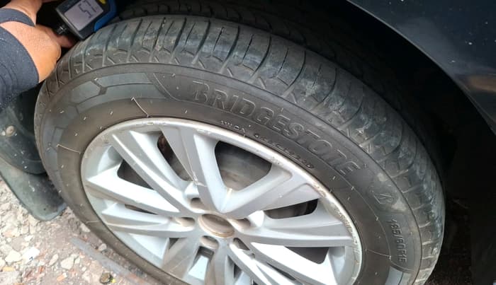 2016 Volkswagen Polo GT TSI AT, Petrol, Automatic, 1,48,200 km, tyre