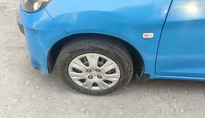 2012 Honda Brio S MT, Petrol, Manual, 65,571 km, tyre