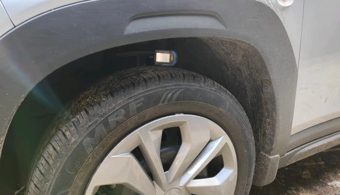 2025 Maruti FRONX SIGMA 1.2 MT, Petrol, Manual, 2,570 km, tyre