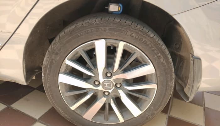 2021 Honda City 1.5L I-VTEC ZX CVT, Petrol, Automatic, 36,451 km, tyre