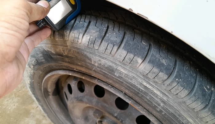 2017 Maruti Celerio VXI CNG, CNG, Manual, 1,34,044 km, tyre