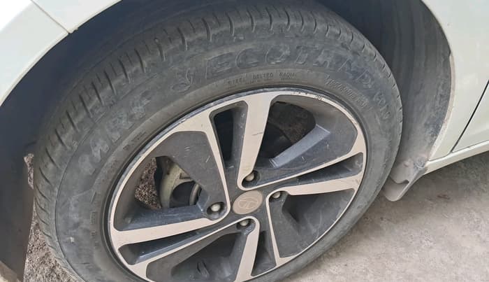 2023 Tata ALTROZ XZ PLUS PETROL, Petrol, Manual, 12,997 km, tyre