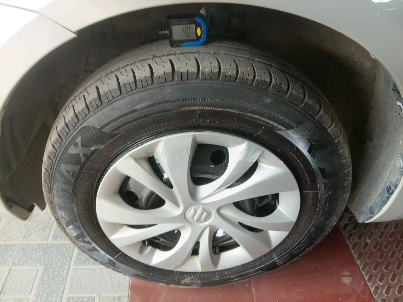 2016 Maruti Swift Dzire VDI, Diesel, Manual, 62,549 km, tyre