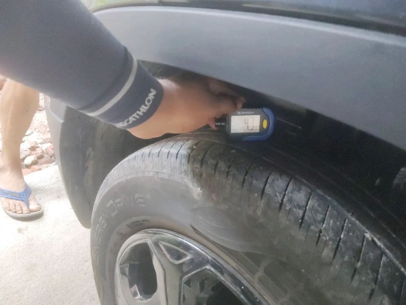 2025 Tata PUNCH Accomplished Plus, Petrol, Manual, 1,558 km, tyre