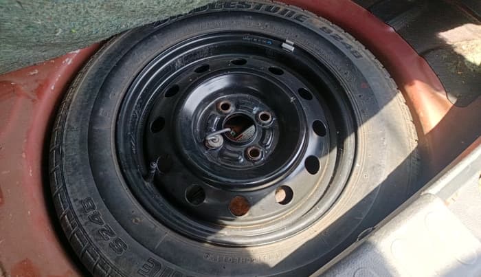 2011 Maruti Ritz VXI, Petrol, Manual, 1,34,158 km, tyre