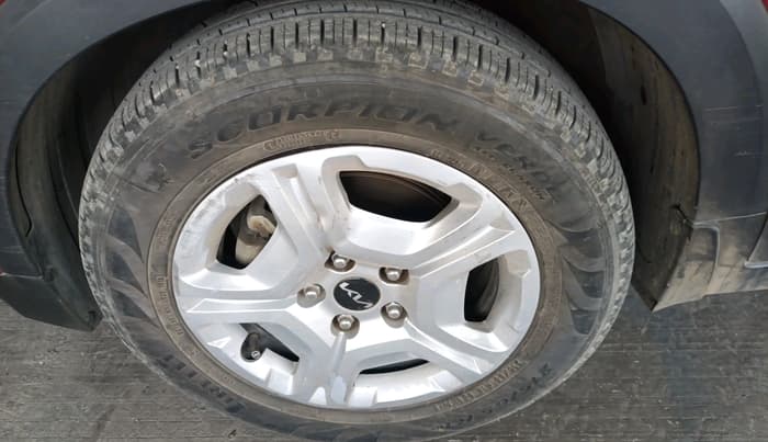 2022 KIA SONET HTK PLUS 1.5, Diesel, Manual, 19,921 km, tyre