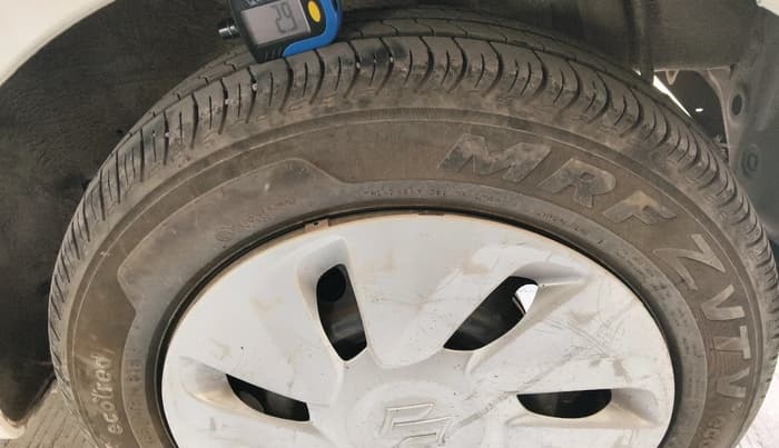 2017 Maruti Celerio VXI CNG, CNG, Manual, 67,469 km, tyre