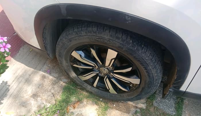 2020 MG HECTOR PLUS SHARP 1.5 PETROL TURBO DCT 6-STR, Petrol, Automatic, 19,855 km, tyre