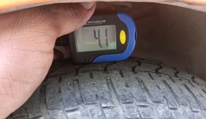 2012 Tata Nano LX, Petrol, Manual, 55,470 km, tyre