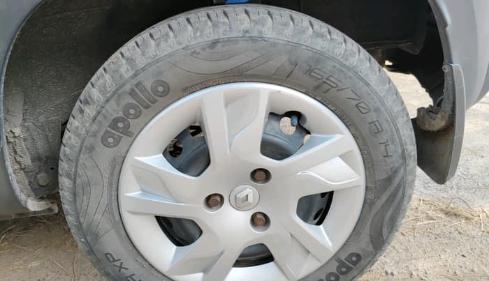 2020 Renault Kwid RXT 0.8, Petrol, Manual, 32,012 km, tyre
