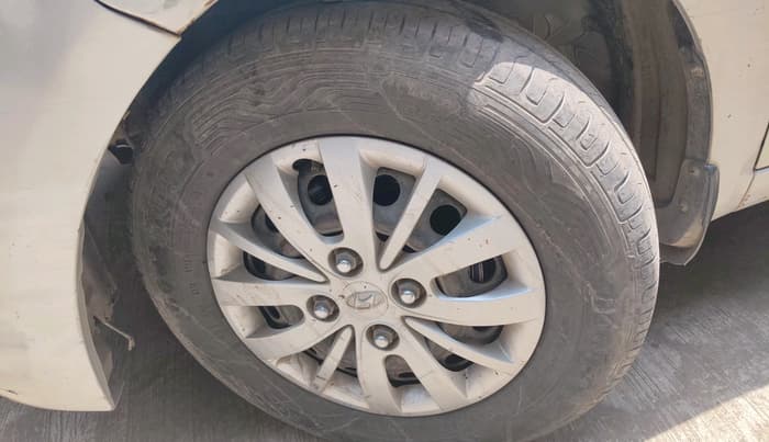 2013 Hyundai i10 MAGNA 1.1, CNG, Manual, 78,850 km, tyre