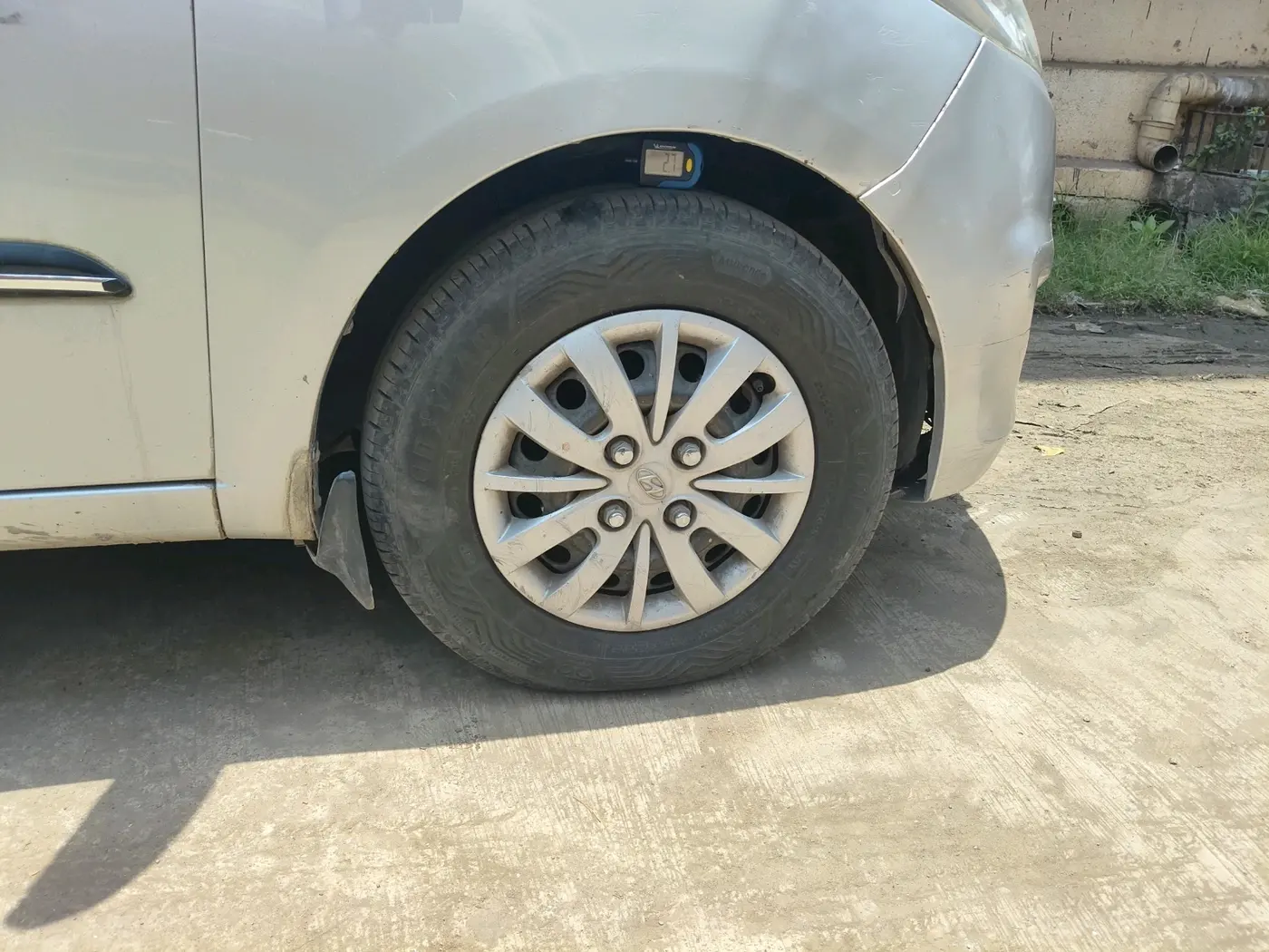 2013 Hyundai i10 MAGNA 1.1, CNG, Manual, 78,850 km, tyre