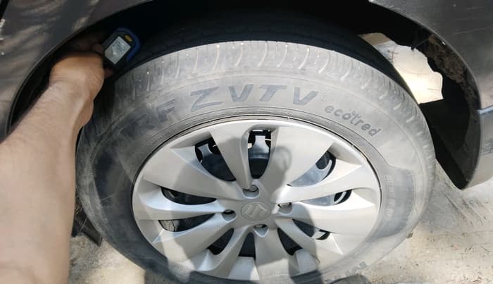 2017 Maruti Baleno DELTA DIESEL 1.3, Diesel, Manual, 1,05,787 km, tyre