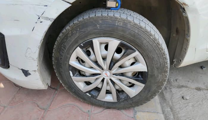 2015 Maruti Swift LDI, Diesel, Manual, 72,542 km, tyre