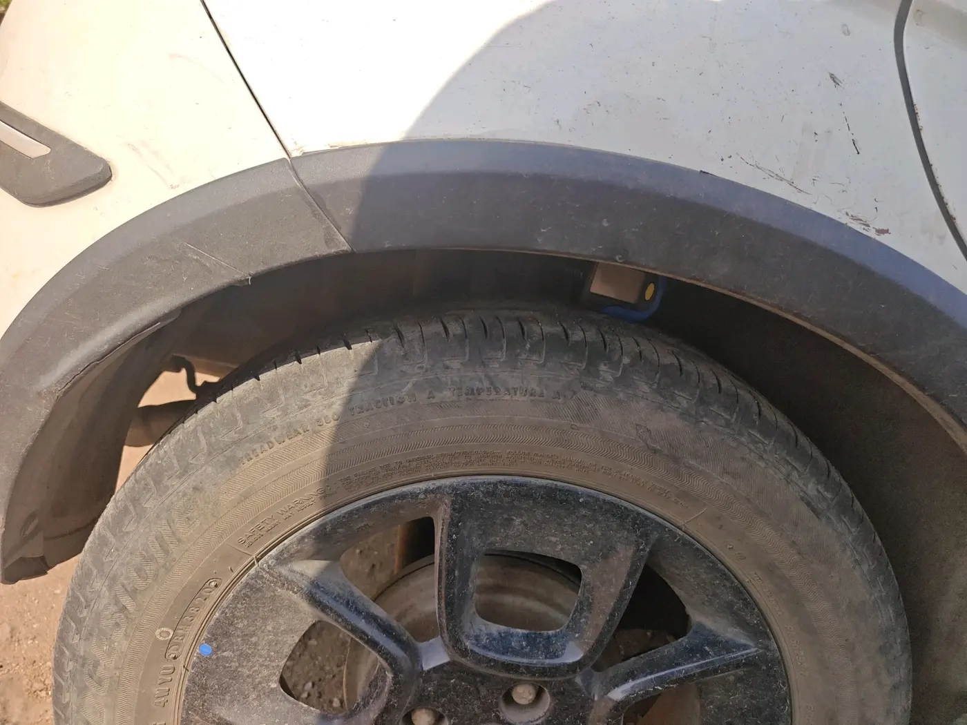 2020 Maruti IGNIS ZETA 1.2, Petrol, Manual, 43,014 km, tyre